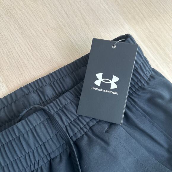 Under Armour Black Track Pant Size Small - NEW - Picture 9 of 10